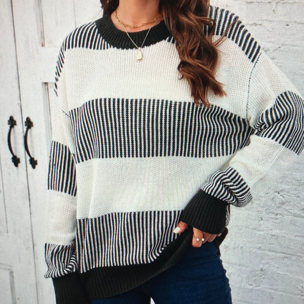 Striped Black and White Women's Sweater